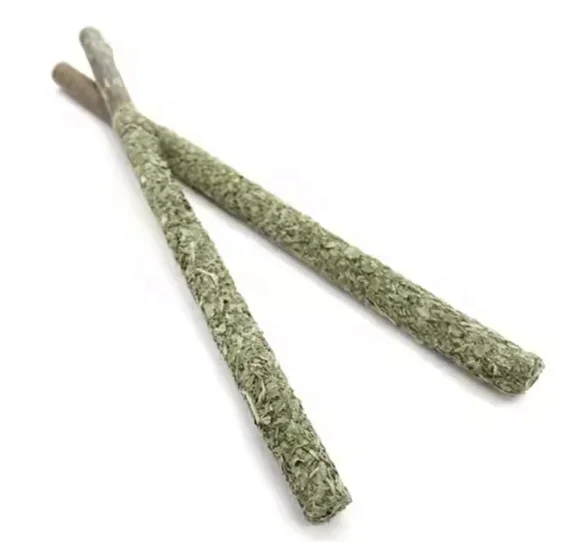 Natural Matatabi Cat Chew Sticks - Image 3